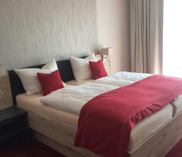 Perleberg Hotel | Hotel Stadt Magdeburg