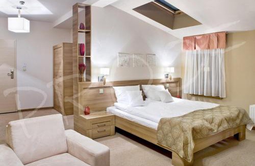 Piekary Slaskie Hotel | Hotel Stara Kamienica