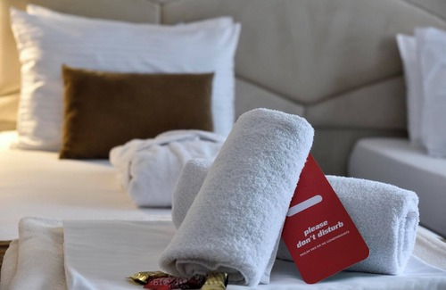 Banovo brdo Hotel | Hotel Sumadija