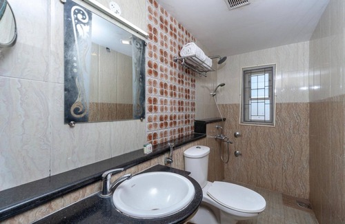 Thanjavur Hotel | Hotel Sumi Palace