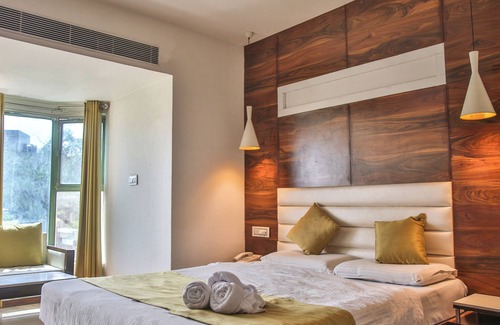 Bhavnagar Hotel | HOTEL SUN 'N' SHINE
