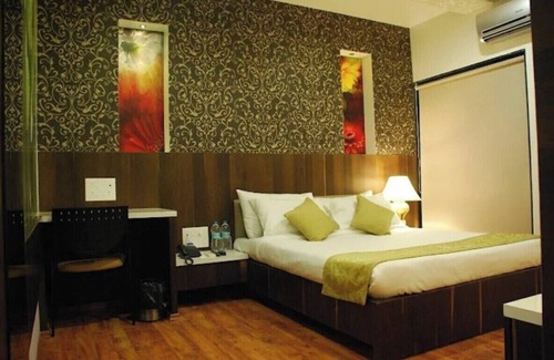 Baramati Hotel | Hotel Sunland