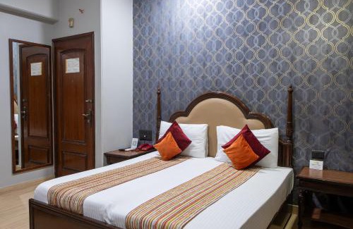 Karol Bagh Hotel | Hotel Sunstar Grand