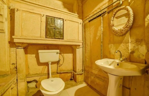 Amar Sagar Pol House | Hotel Suraj A 500 Year Old Haveli