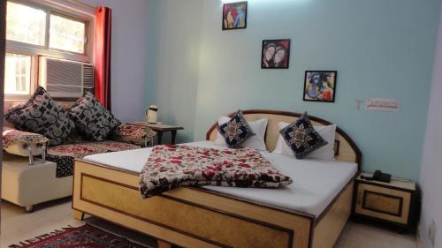 Rakabganj Hotel | Hotel Swarajya Palace