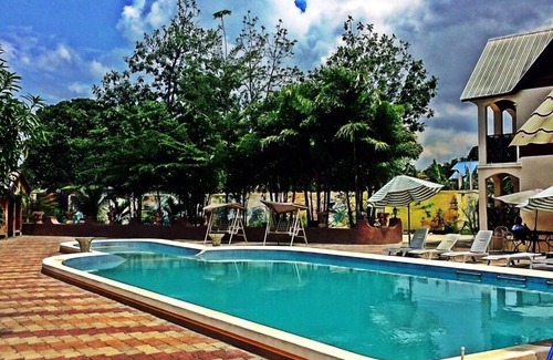 Leogane Hotel | Hotel Taciana