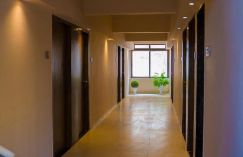 GIDC House | Hotel Ten
