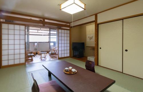 Tsubaki Onsen Hotel | Hotel Tenzankaku Kaiyutei