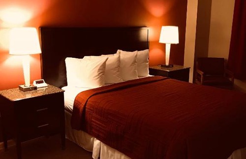 Millinocket Hotel | Hotel Terrace