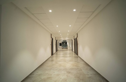 Adyar Apartment | HOTEL THE MANSION-Deralakatte mangalore