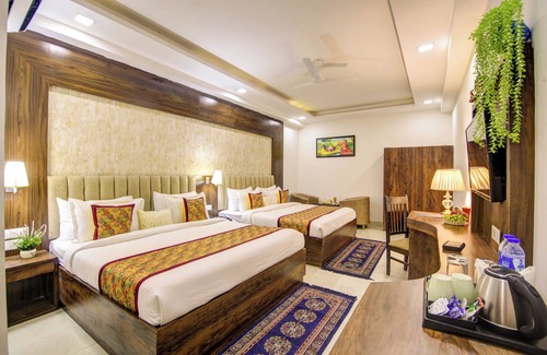 Mahipalpur Extension Hotel | hotel the prithvi palace