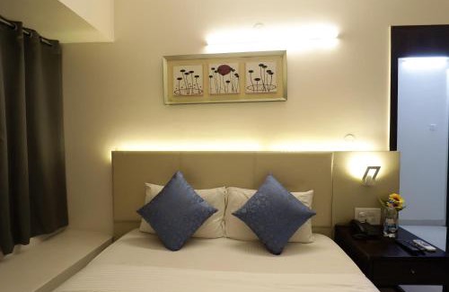 Ahmednagar Hotel | Hotel The White House
