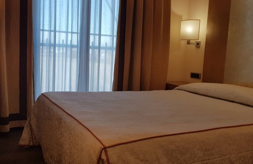 Trezzano sul Naviglio Hotel | Hotel Tiffany