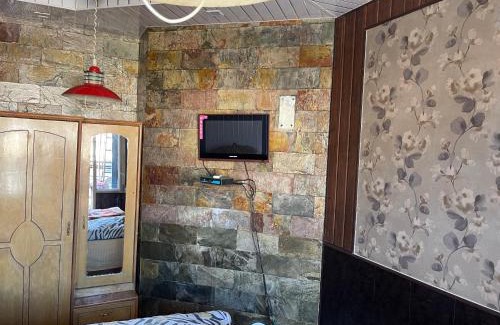Bajoral Khurd Hotel | Hotel Tip Top
