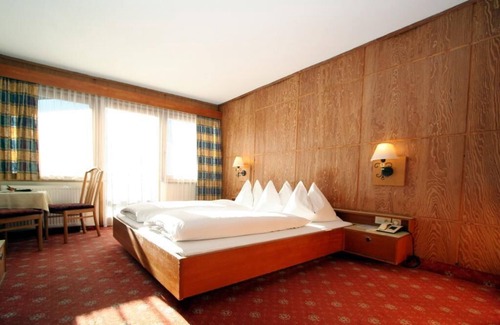 Waidring Hotel | Hotel Tiroler ADLER Bed & Breakfast