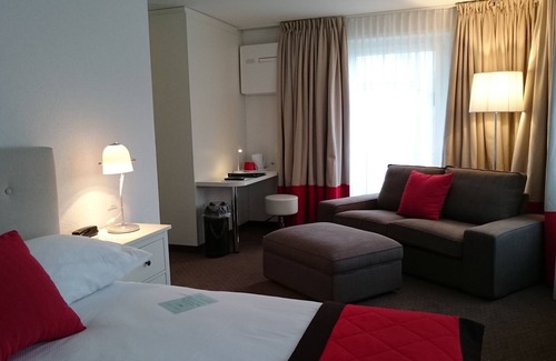 Neuchatel Hotel | Hotel Touring au Lac