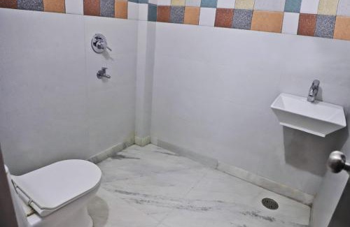 New Delhi Hotel | Hotel Traditional Inn