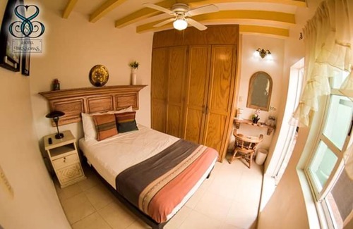 La Cruz Hotel | Hotel Tres Sofias