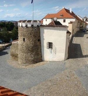 Pisek Hotel | Hotel U Zlatého býka