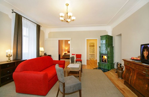 Vrchlabi Hotel | Hotel U Zvonu