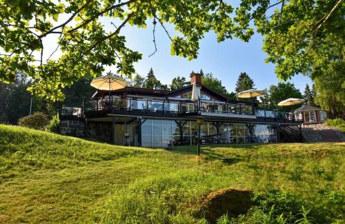 Eksjo Hotel | Hotel Ullinge