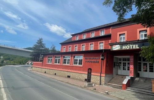 Davle Hotel | Hotel V Pivovaře Davle