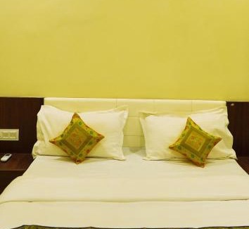 Gayariawas Hotel | Hotel Veer Palace near Udaipole Udaipur