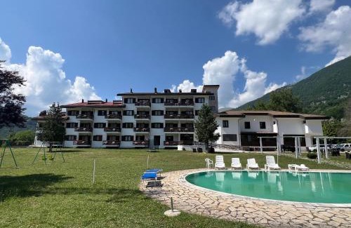 Opi Hotel | Hotel Verdeneve
