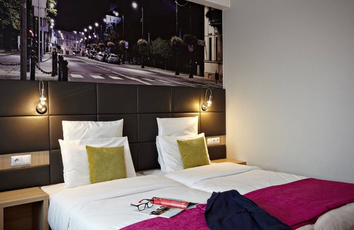 Piotrkow Trybunalski Hotel | Hotel Vestil