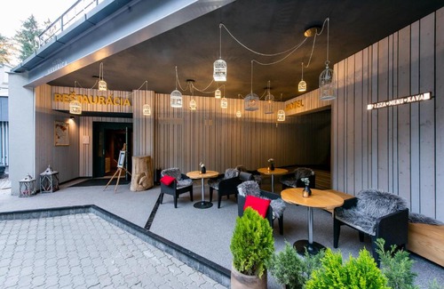 Trencin Hotel | Hotel Veverica