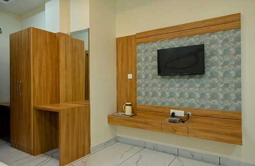 Govardhan Hotel | HOTEL VIEW