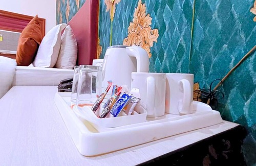 Sultanpur Hotel | Hotel Vijay Deluxe