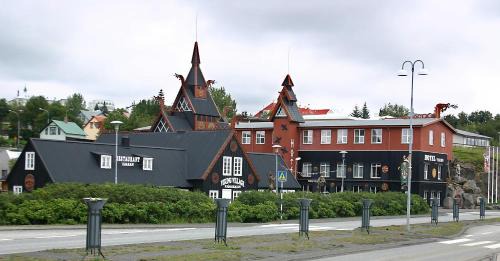 Hafnarfjordur Hotel | Hotel Viking