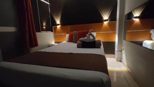 Puente Piedra Hotel | Hotel Villa Capricce