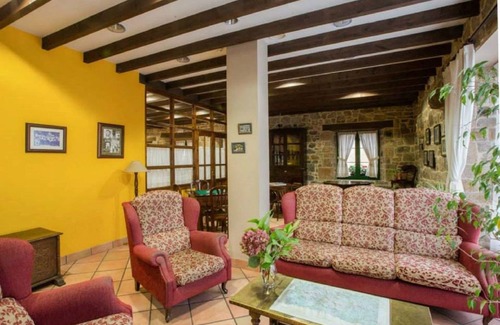 Arenas de Cabrales Hotel | Hotel Villa de Cabrales
