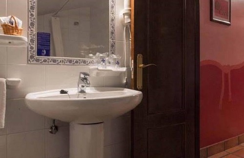 Arenas de Cabrales Hotel | Hotel Villa de Cabrales