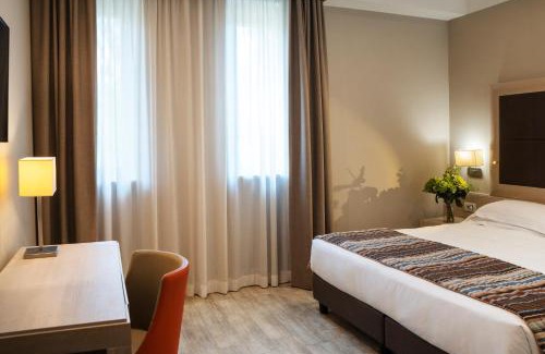 Camilluccia Hotel | Hotel Villa Maria Regina