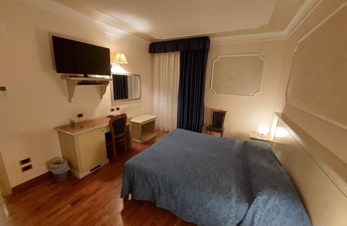 Rocca San Giovanni Hotel | Hotel Villa Medici