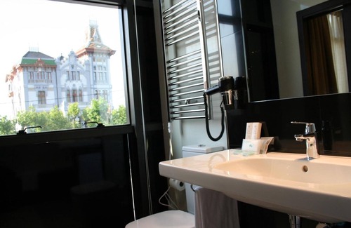 Ribadesella Hotel | Hotel Villa Rosario II, Edificio Moderno