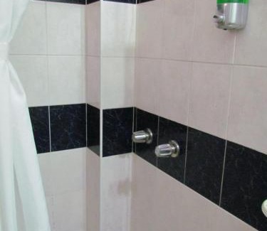 San Salvador Hotel | Hotel Villa Serena Escalon