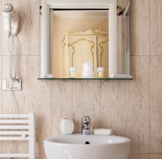 Marghera Hotel | Hotel Villa Serena