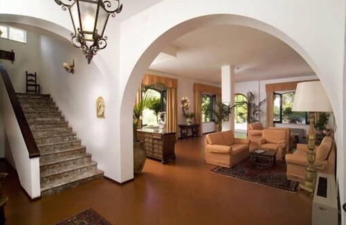 Villagonia Hotel | Hotel Villa Sirina