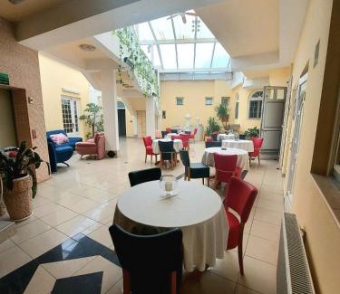 Valpovo Hotel | Hotel Villa Valpovo