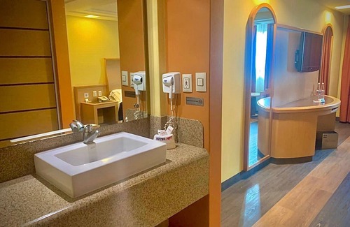 Azcapotzalco Hotel | Hotel & Villas Plaza del Rey - Solo Adultos