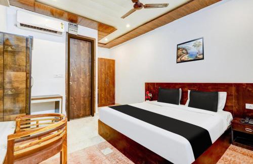Sector 51 Hotel | Hotel Viraj