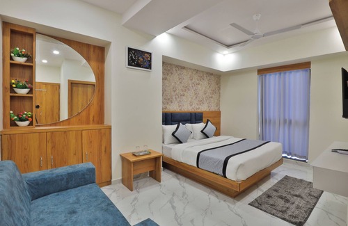 Vastrapur Hotel | Hotel Viva Inn
