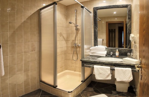 Oetz Hotel | Hotel Waldhof