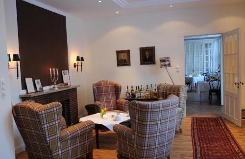 Moelln Hotel | Hotel Waldhof auf Herrenland