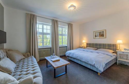Moelln Hotel | Hotel Waldhof auf Herrenland