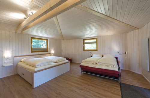 Aerzen Hotel | Hotel Waldquelle - Baumhaushotel Aerzen